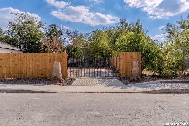 Image 18 of 23 For 159 Allsup  