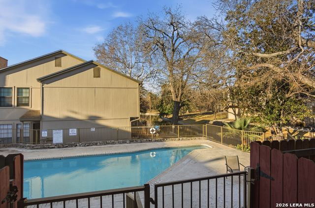 Image 24 of 39 For 7711 Callaghan  Apt 404