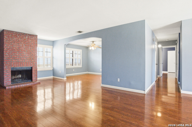 Image 5 of 39 For 7711 Callaghan  Apt 404