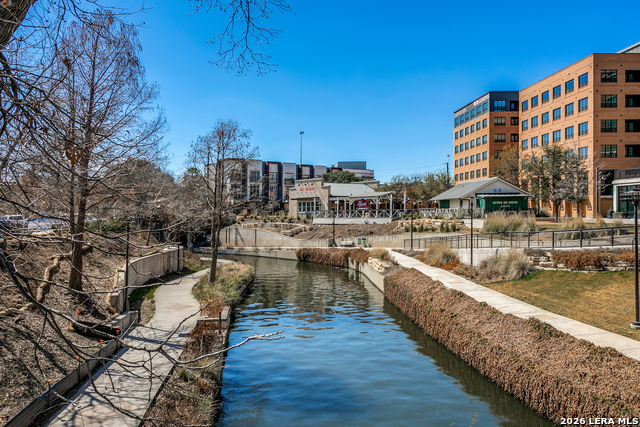 Image 21 of 25 For 112 Newell Ave