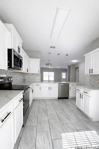 Image 2 of 18 For 3523 Southton View