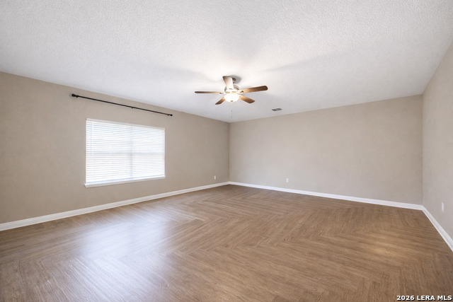 Image 6 of 18 For 3523 Southton View