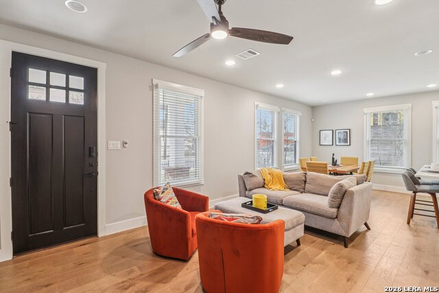 Image 11 of 36 For 311 Evergreen #1 E