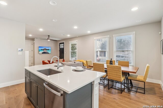 Image 17 of 36 For 311 Evergreen #1 E