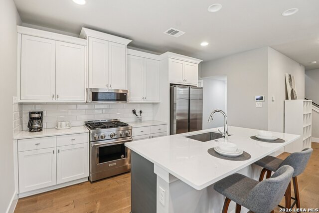 Image 2 of 36 For 311 Evergreen #1 E