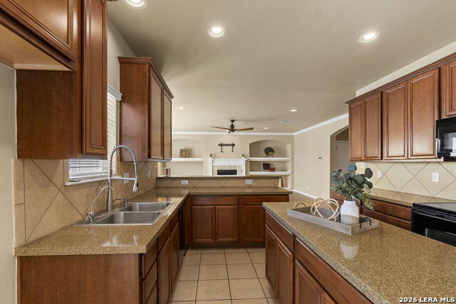 Image 14 of 41 For 3322 Roan Valley