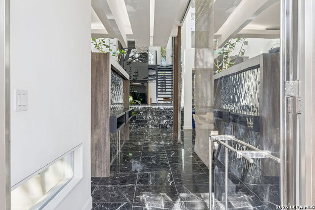 Image 2 of 43 For 4139 Cliff Oaks