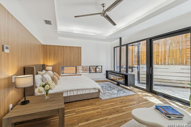 Image 22 of 43 For 4139 Cliff Oaks