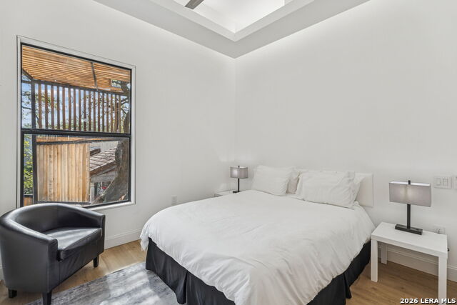 Image 32 of 43 For 4139 Cliff Oaks