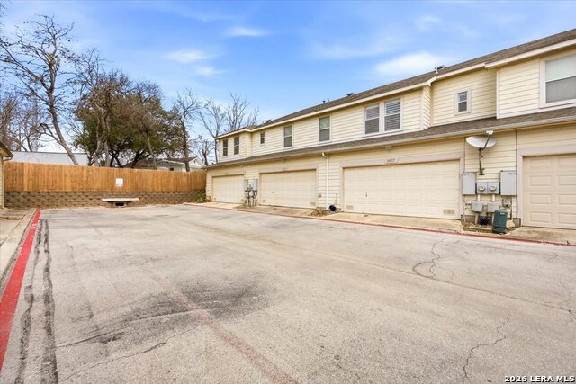 Image 28 of 31 For 13517 Bristow Dawn