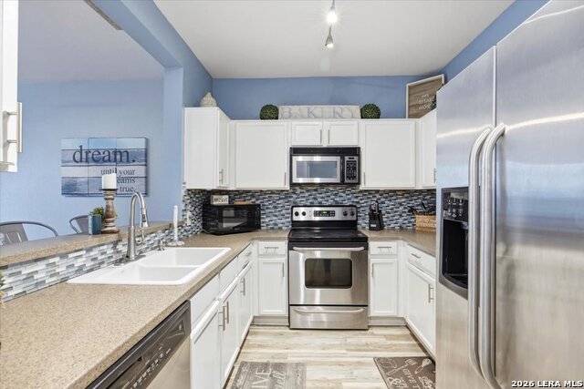 Image 9 of 31 For 13517 Bristow Dawn