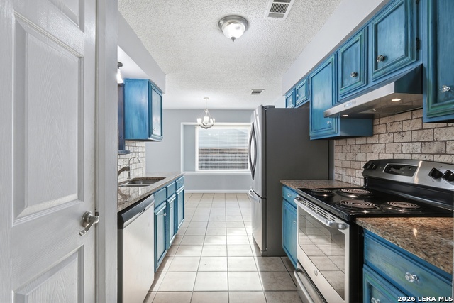 Image 13 of 39 For 6422 Ridge Circle Dr