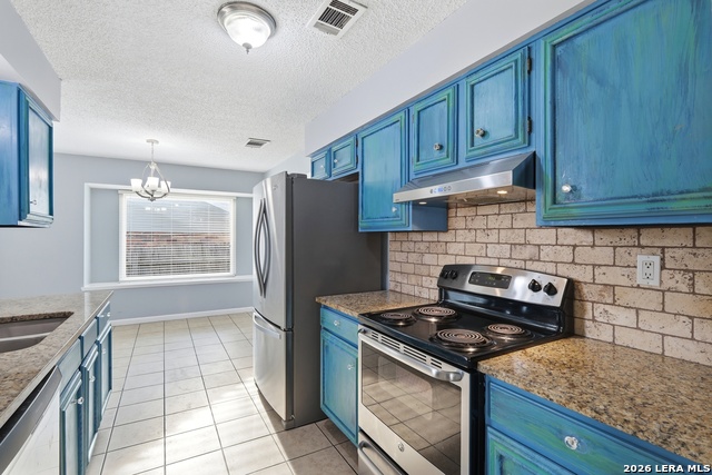 Image 14 of 39 For 6422 Ridge Circle Dr