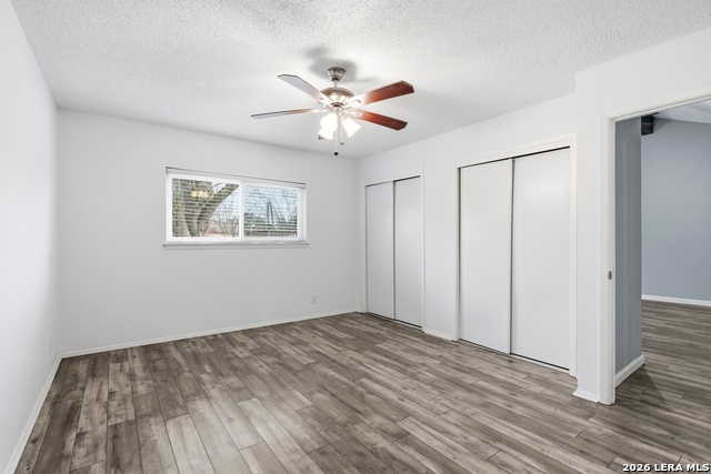 Image 19 of 39 For 6422 Ridge Circle Dr