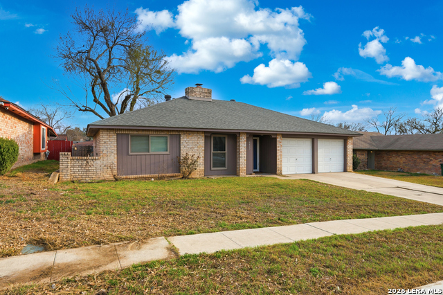 Image 5 of 39 For 6422 Ridge Circle Dr