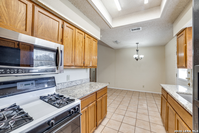 Image 13 of 25 For 5602 Ivanhoe