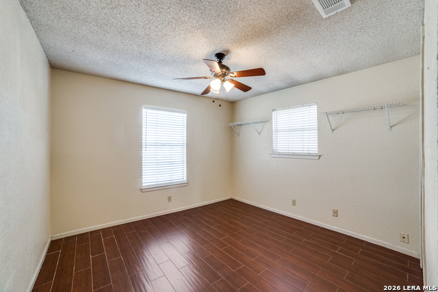 Image 17 of 25 For 5602 Ivanhoe