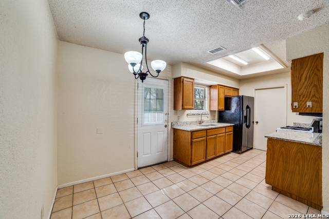 Image 8 of 25 For 5602 Ivanhoe