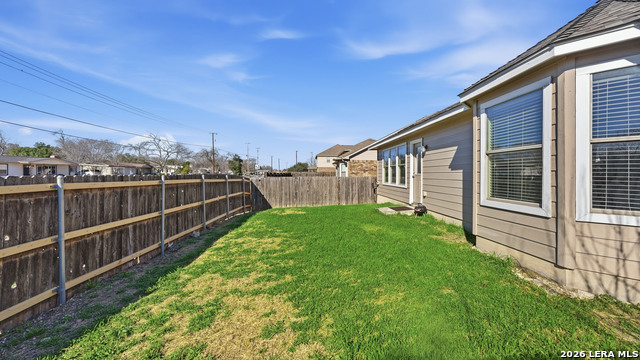 Image 12 of 47 For 2724 Scarlet Tanger