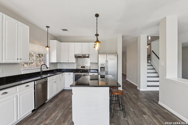 Image 12 of 82 For 6610 Kings Crown E