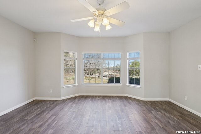 Image 31 of 82 For 6610 Kings Crown E