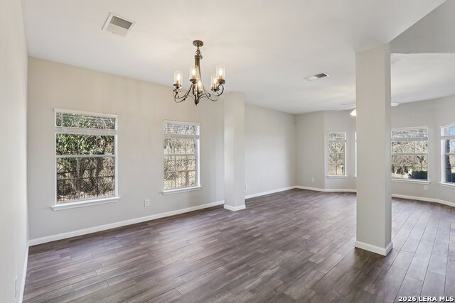 Image 33 of 82 For 6610 Kings Crown E