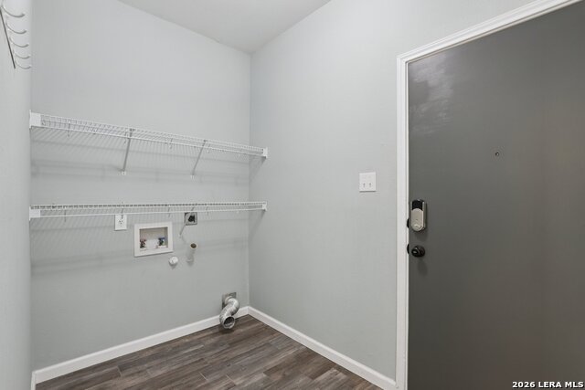 Image 42 of 82 For 6610 Kings Crown E