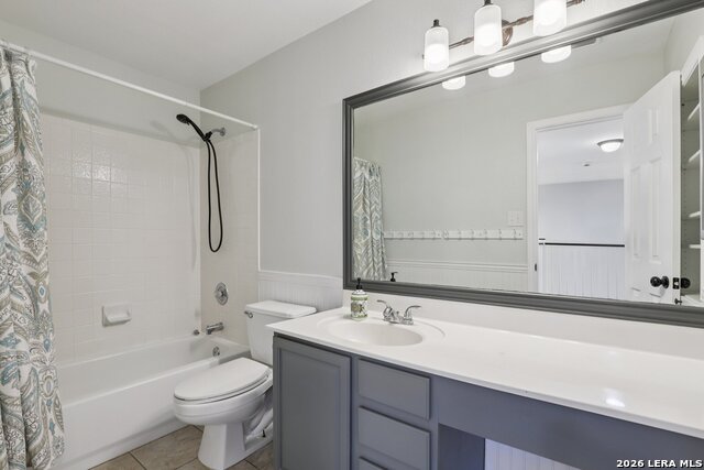 Image 47 of 82 For 6610 Kings Crown E