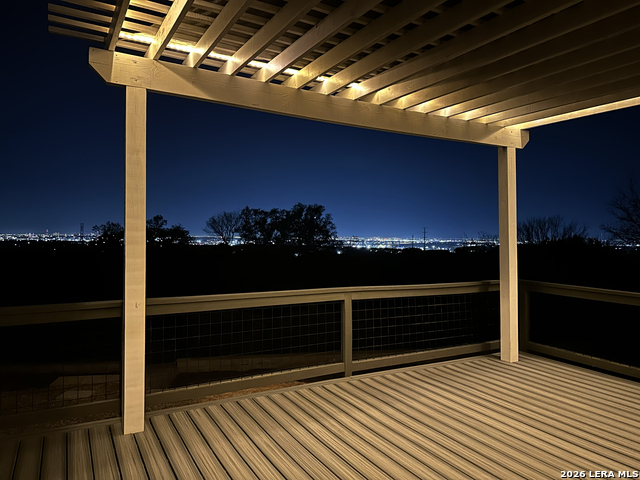 Image 57 of 82 For 6610 Kings Crown E