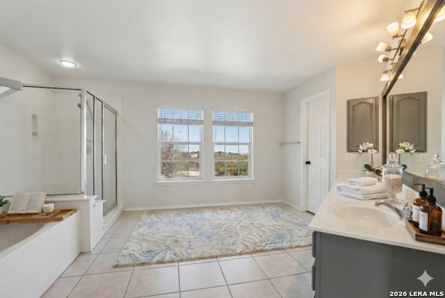 Image 6 of 82 For 6610 Kings Crown E