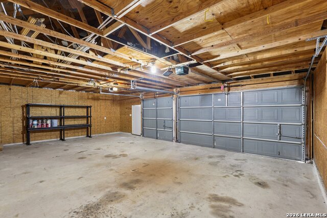 Image 62 of 82 For 6610 Kings Crown E