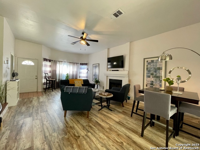 Image 5 of 18 For 6111 Quail Feather Ln