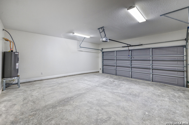 Image 24 of 37 For 207 Riverside Drive