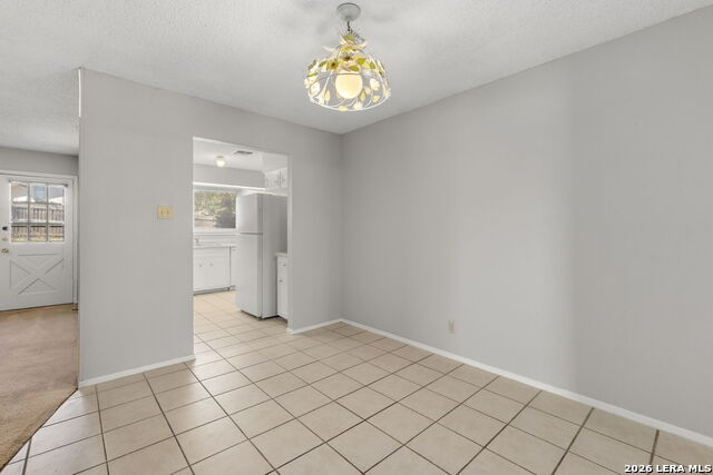 Image 12 of 35 For 5815 Echoway