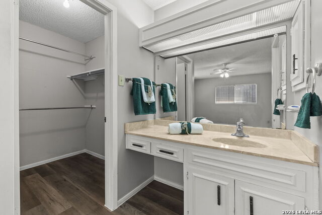 Image 26 of 35 For 5815 Echoway