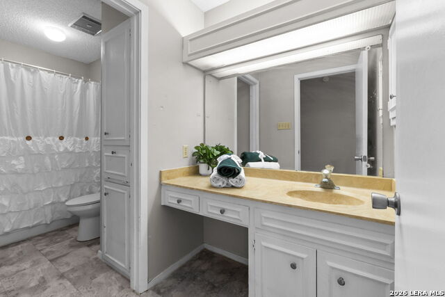 Image 29 of 35 For 5815 Echoway