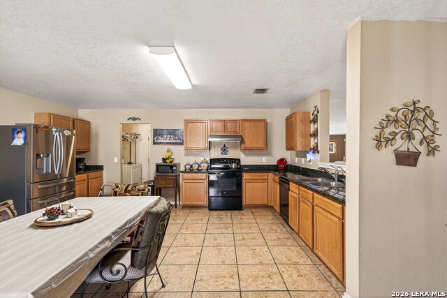 Image 12 of 36 For 4842 Heather Pass