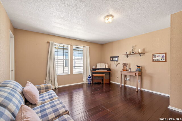 Image 24 of 36 For 4842 Heather Pass