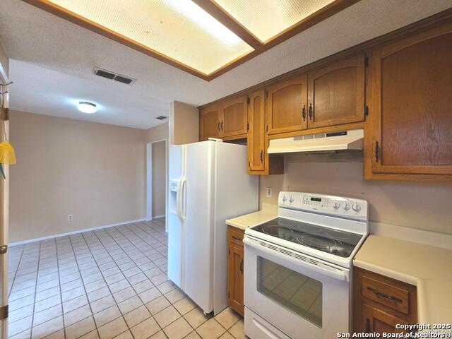 Image 19 of 40 For 340 Joy Dr.  