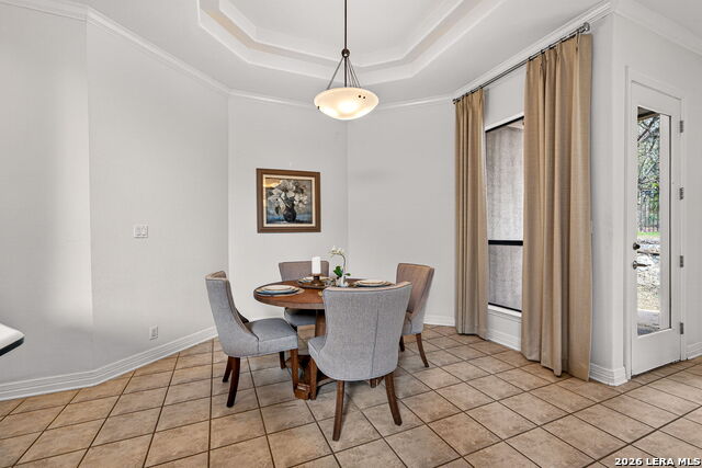 Image 14 of 41 For 12 Inwood Terrace