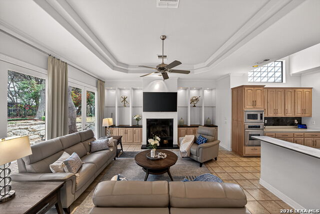 Image 7 of 41 For 12 Inwood Terrace