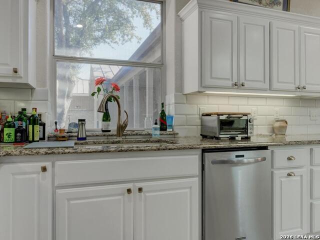 Image 13 of 30 For 10 Bryanston