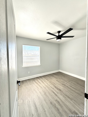 Image 17 of 26 For 5846 Castle  