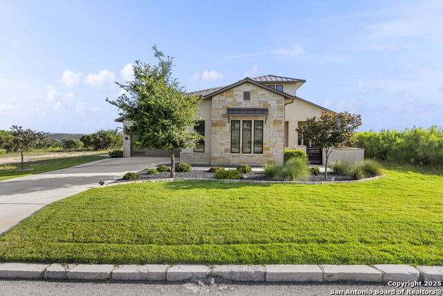 Image 11 of 59 For 75 Mariposa Parkway E