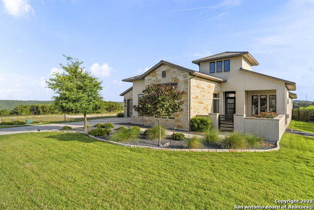 Image 12 of 59 For 75 Mariposa Parkway E