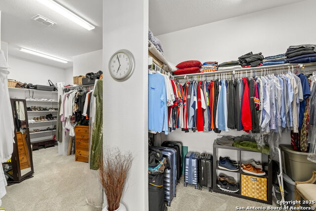 Image 34 of 59 For 75 Mariposa Parkway E