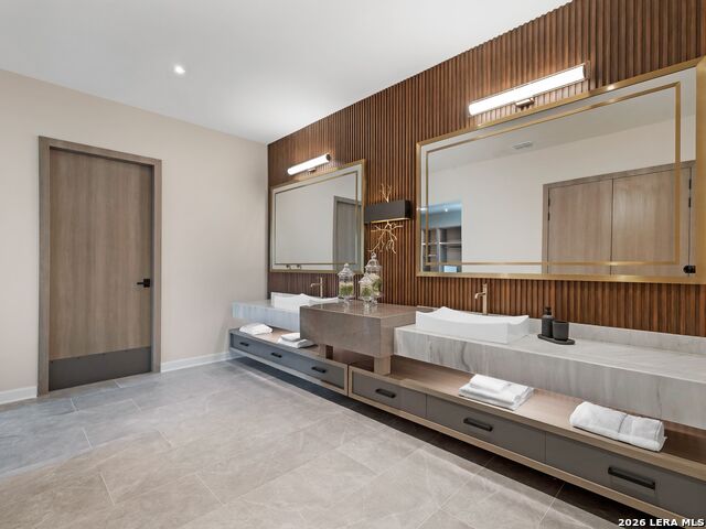 Image 30 of 58 For 24108 Tres Arroyos