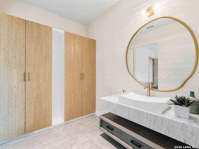 Image 38 of 58 For 24108 Tres Arroyos