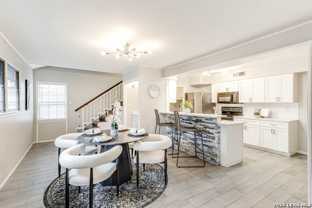 Image 11 of 38 For 502 Tammy  