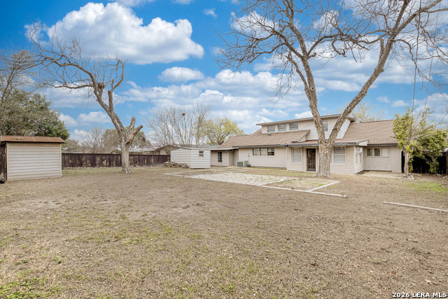 Image 33 of 38 For 502 Tammy  